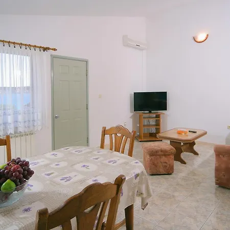 Apartament Daniela *